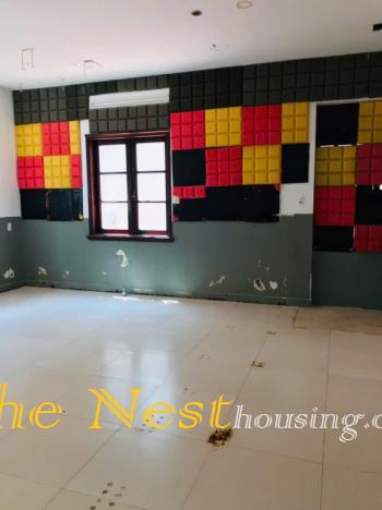 ​​​​​​​Villa 5 bedrooms for rent in Thao Dien