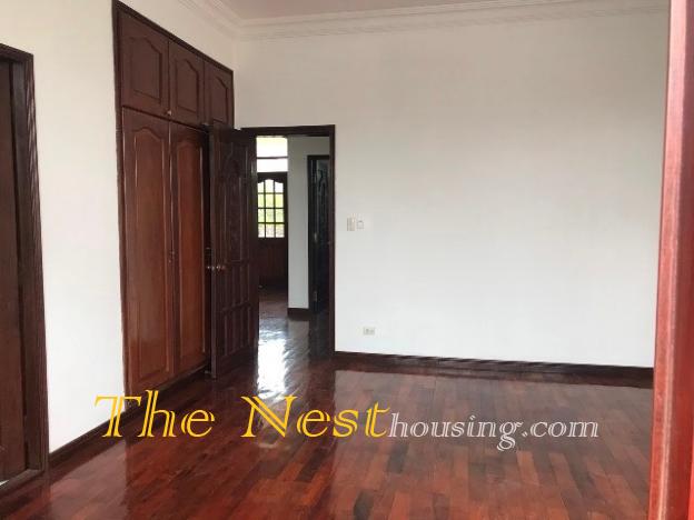 House 1 floor with 4 bedrooms, private swimming pool in Dist 2