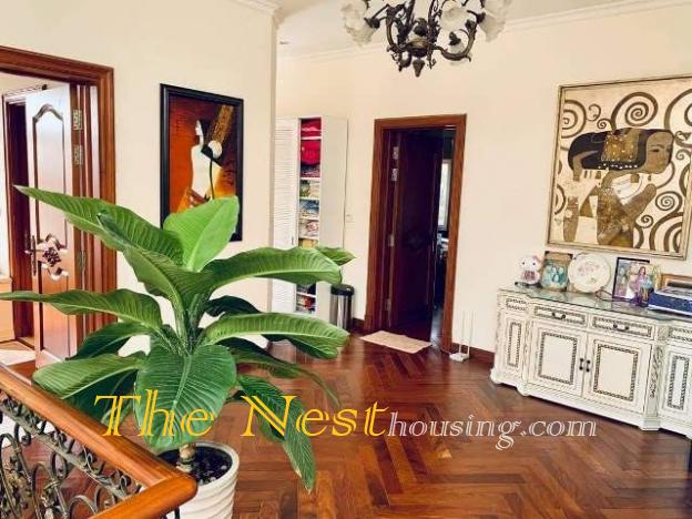 House 5 BEDROOMS for rent Dist 2 hcmc