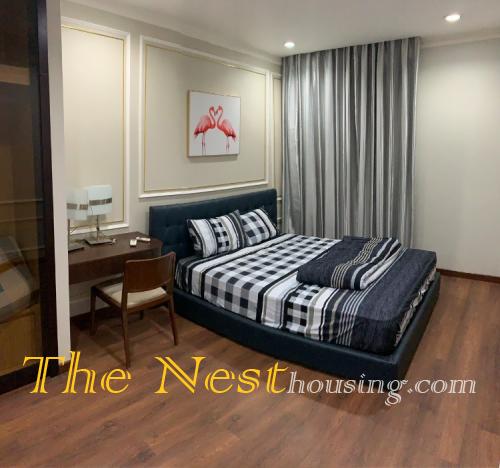 SERVICE APARTMENT IN D1 - 3 BEDROOMS FOR RENT
