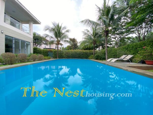 Luxury villa for rent in Thu Duc city close to Sai gon Hi-tech Park