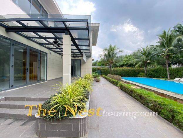 Luxury villa for rent in Thu Duc city close to Sai gon Hi-tech Park