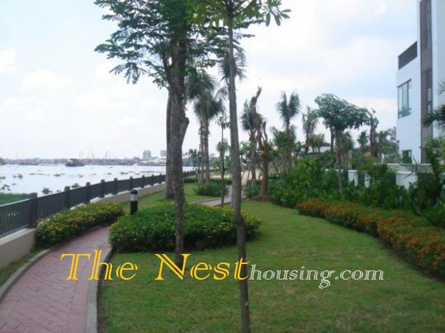Modern villa for rent in compound on Giang Van minh street