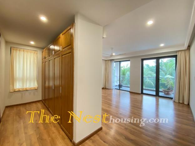 Luxury villa for rent in Thu Duc city close to Sai gon Hi-tech Park