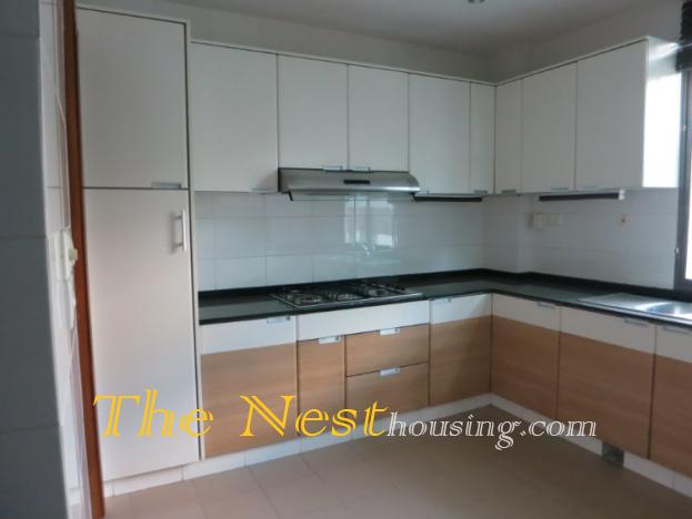 Modern villa for rent in compound on Giang Van minh street