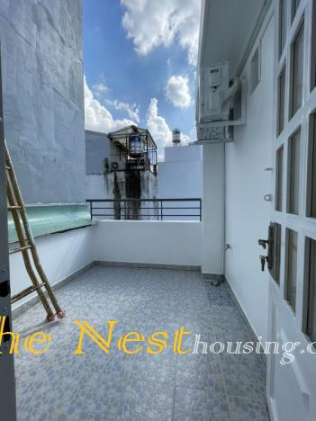 ​​​​​​​Townhouse for rent in Thao Dien close to BIS