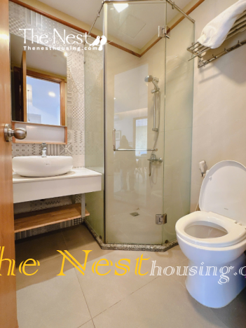 2-Bedroom Apartment – Full Glass Balcony with Scenic View