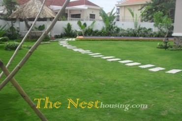 Villa for rent in dist 2, large green garden, swimming pool