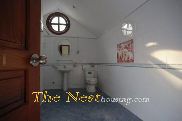 villa for rent 18