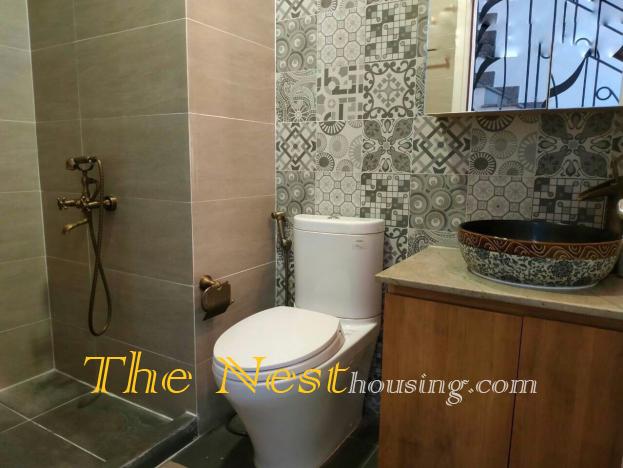 House 4 bedrooms for lease 6
