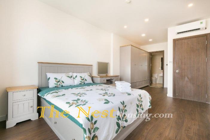 Serviced apartment 2 bedrooms in Saigon Royal