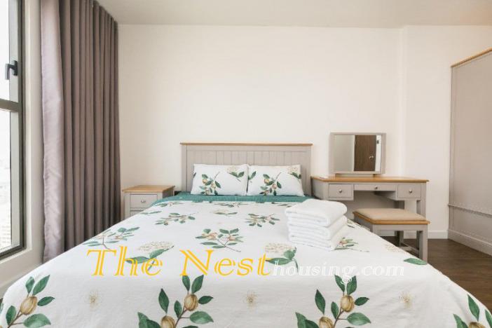 Serviced apartment 2 bedrooms in Saigon Royal