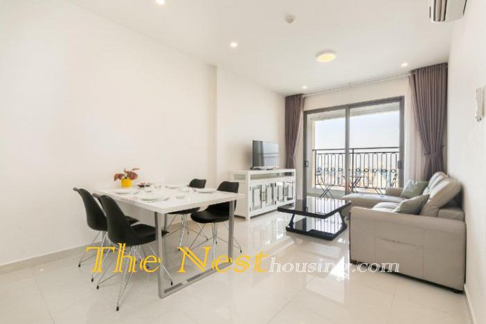 Serviced apartment 2 bedrooms in Saigon Royal