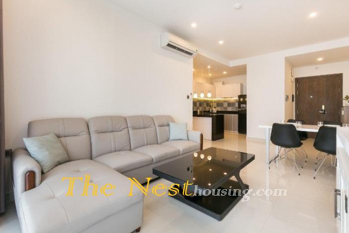 Serviced apartment 2 bedrooms in Saigon Royal
