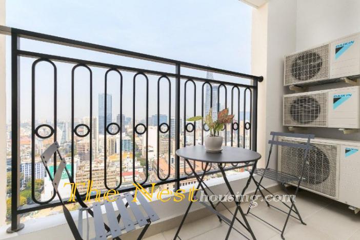 Serviced apartment 2 bedrooms in Saigon Royal