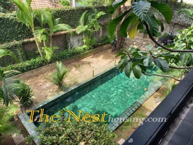 House FOR RENT IN DIST 2, with 4 bedrooms, smimming pool