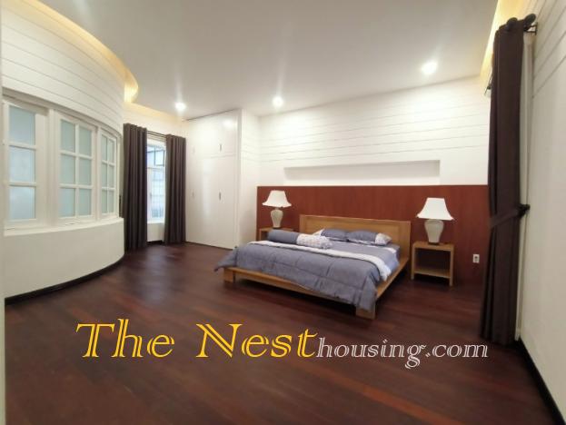Modern villa for rent in Thao Dien