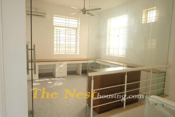 Modern house for rent in District 2, 4 bedrooms, good location, 2500 USD