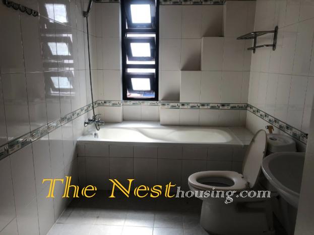 House 5 bedrooms for rent in compound Thao Dien