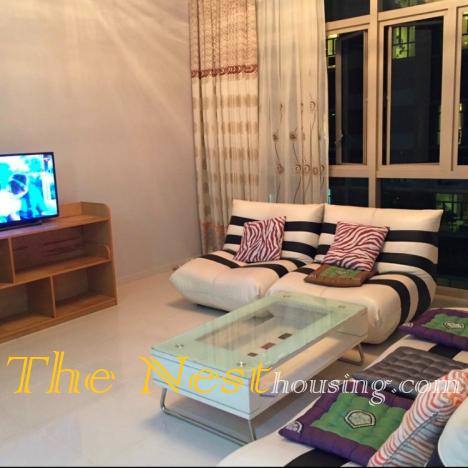 Modern apartment 3 bedrooms for rent in The Vista