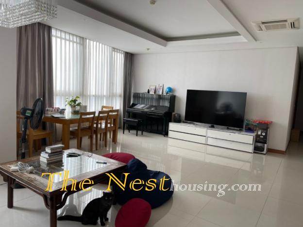 Modern apartment for rent in Xii River view palace