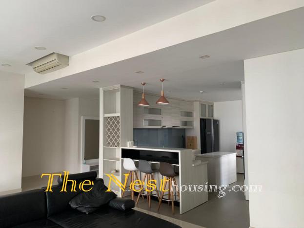 Apartment 4 bedrooms for rent in Estella District 2