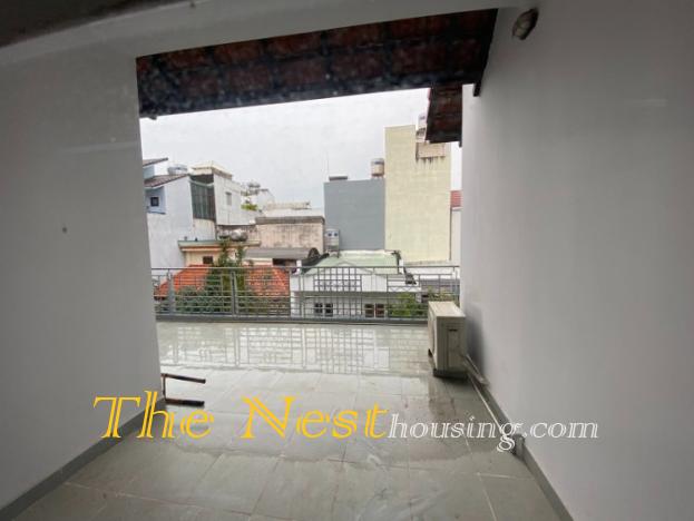 Townhouse 3 bedrooms for rent in Thao Dien