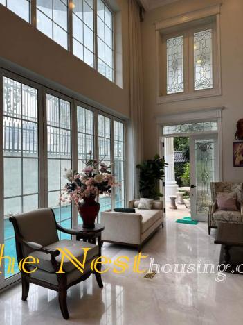 Biệt thự Thảo Điền cho thuê có 5 phòng ngủ và hồ bơi riêng