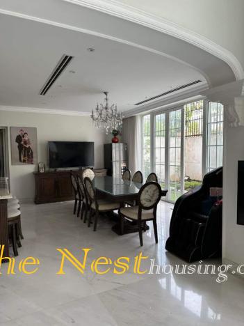 Biệt thự Thảo Điền cho thuê có 5 phòng ngủ và hồ bơi riêng