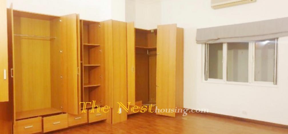 Charming villa for rent in compound