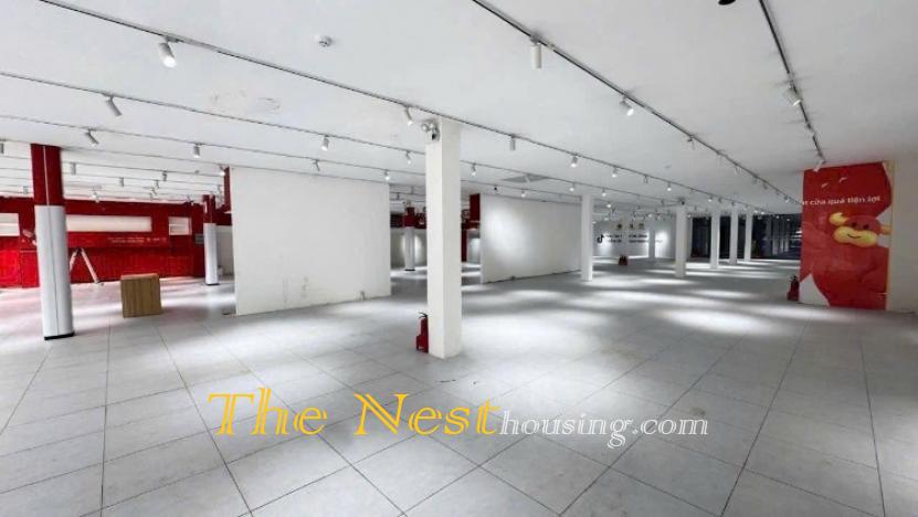 Cho Thuê mặt bằng 1300m2 làm showroom số 138 Quang Trung P10 Gò Vấp, TPHCM