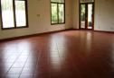 VILLA big garden for rent 23