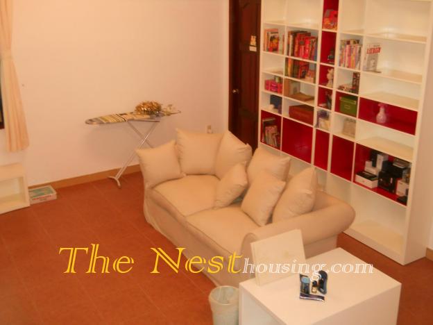 13 upstair living room