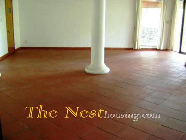 VILLA big garden for rent 14