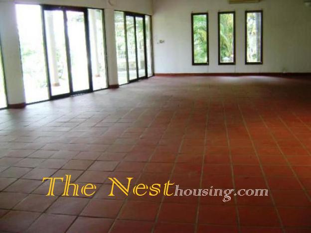 VILLA big garden for rent 18
