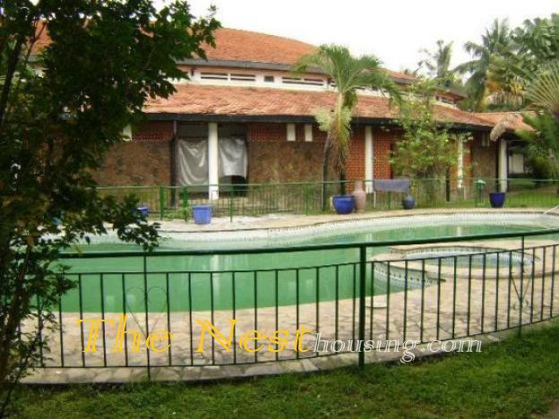 VILLA big garden for rent 29