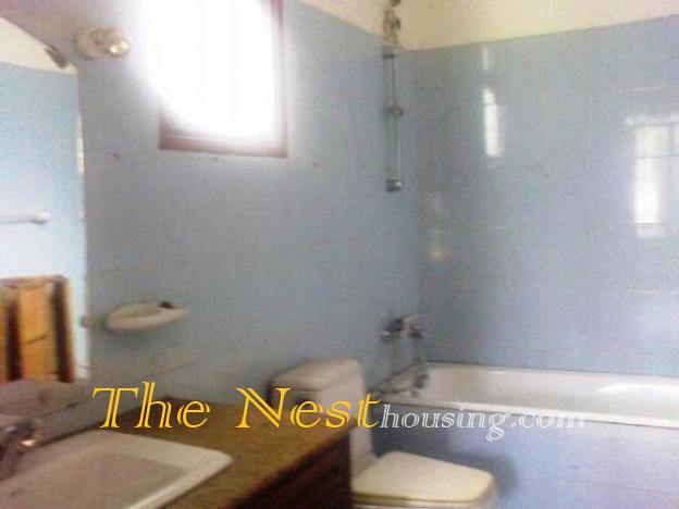 VILLA big garden for rent 35