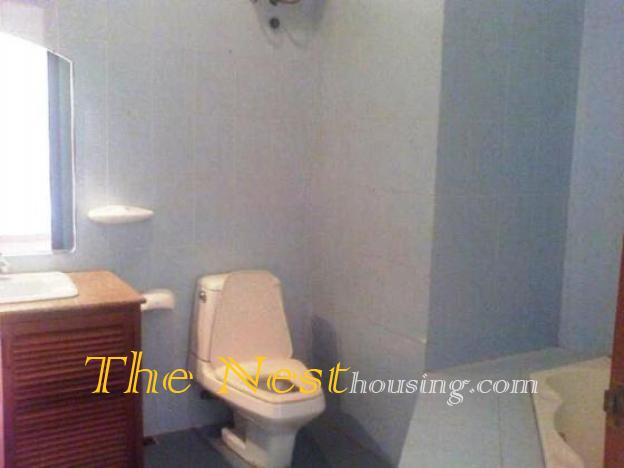 VILLA big garden for rent 51