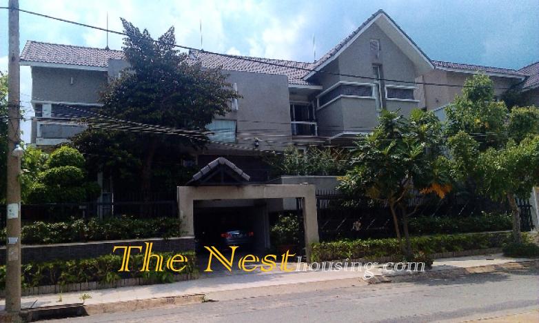 Nice Villa for rent in Distric Go Vap