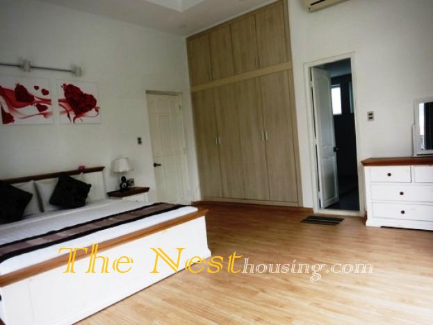 house for rent with swimming pool garden in compound 18