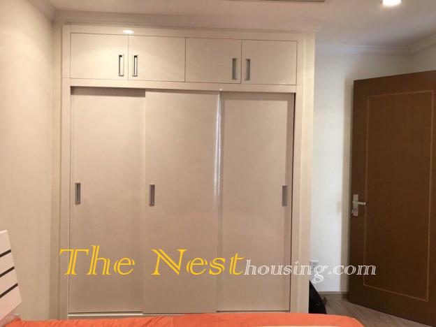 2 bed rooms 18