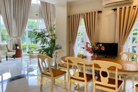 Villa 4 bedrooms for rent in compound safe area