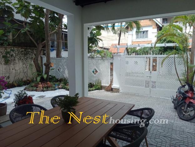 ​​​​​​​Nice house 5 bedrooms for rent close to BIS