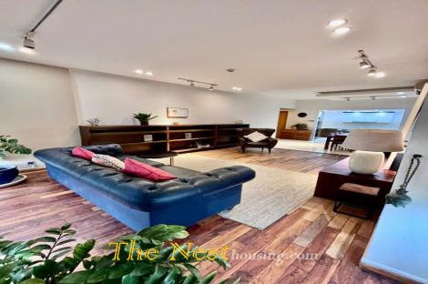 Apartment 3 bedrooms in Sapphire Tower, Saigon Pearl Building Binh Thanh HCMC.